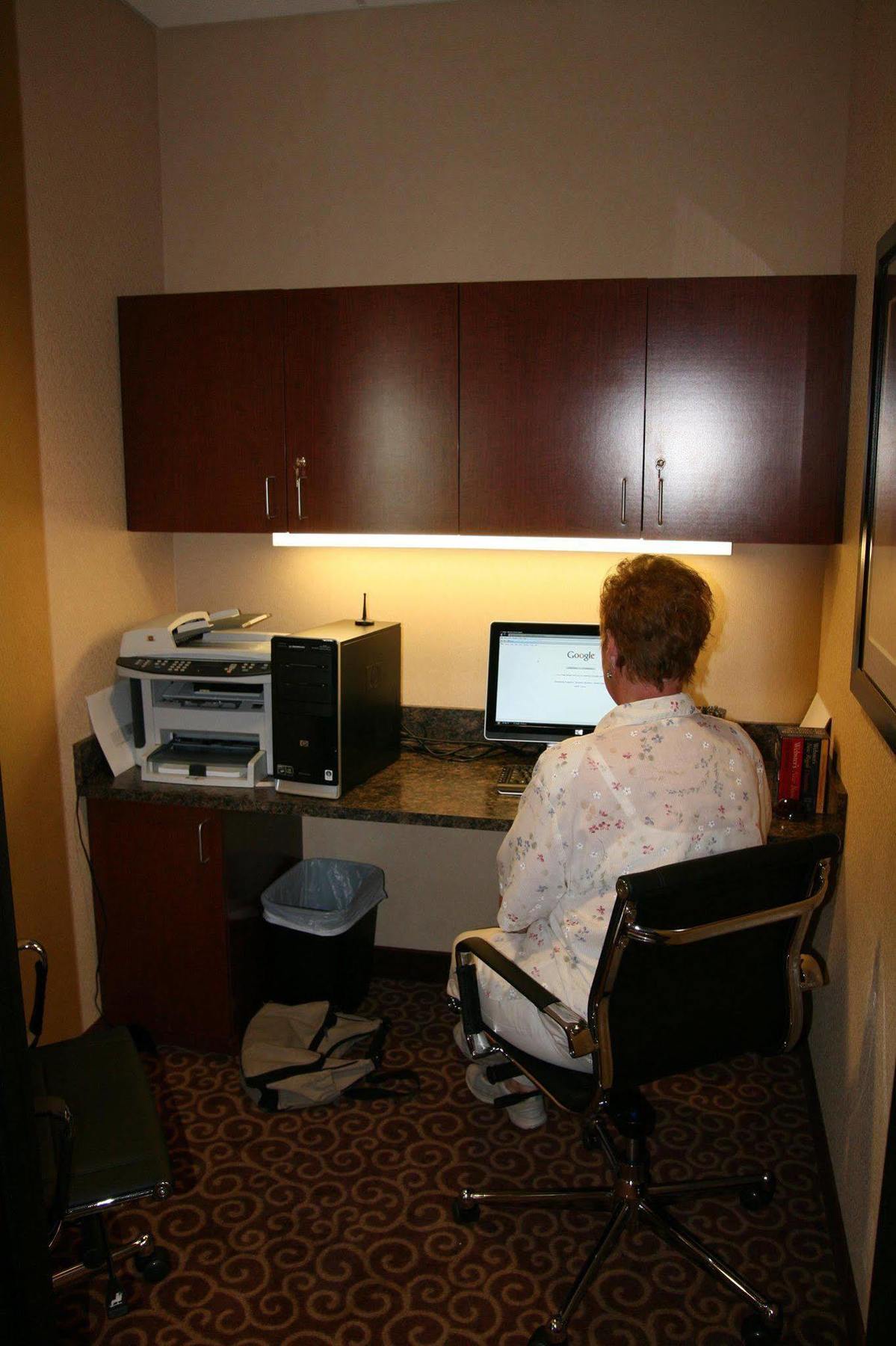 Hampton Inn Elkhorn Lake Geneva Area Facilities photo